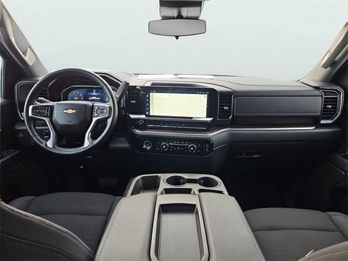 Used 2023 Chevrolet Silverado 1500 LT image 11