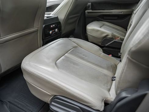 Used 2021 Ford Expedition Limited RWD image 43