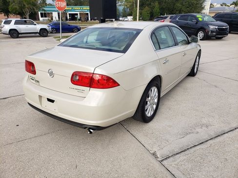 Used 2011 Buick Lucerne CXL image 5