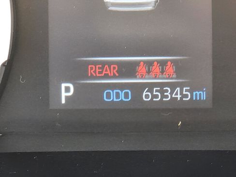 Certified 2022 Toyota RAV4 XLE Premium image 22