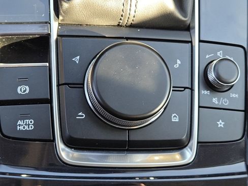 Certified 2025 MAZDA CX-30 AWD 2.5 S w/ Premium Package image 11