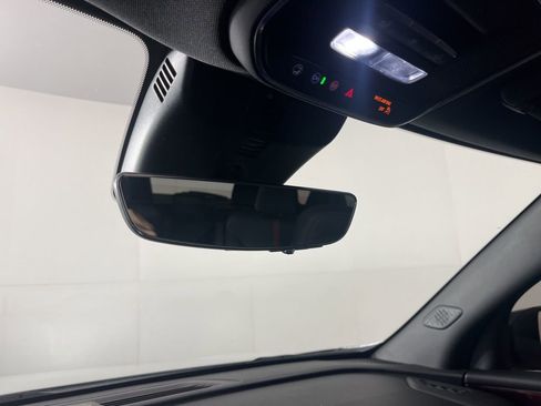 Certified 2024 Chevrolet Traverse RS image 26