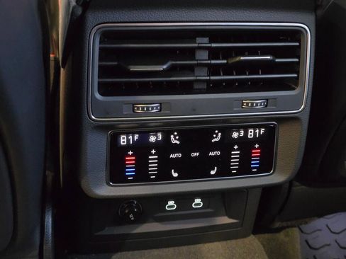 New 2026 Audi RS Q8 performance image 14