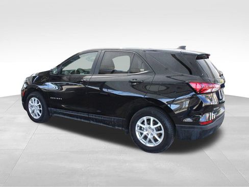 Used 2023 Chevrolet Equinox LS w/ LS Convenience Package AWD/4WD image 13