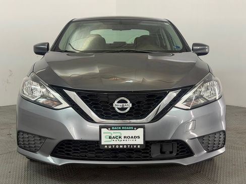 Used 2019 Nissan Sentra SV FWD image 2