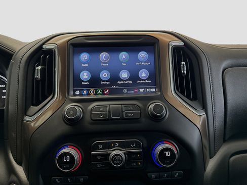 Used 2022 Chevrolet Silverado 3500 High Country image 11