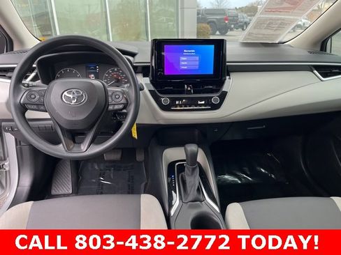 Used 2023 Toyota Corolla LE image 16