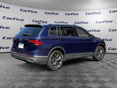 Used 2022 Volkswagen Tiguan SE FWD image 6