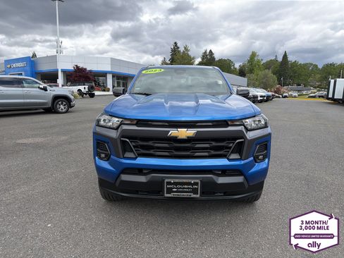 Used 2023 Chevrolet Colorado LT w/ LT Convenience Package II AWD/4WD image 8