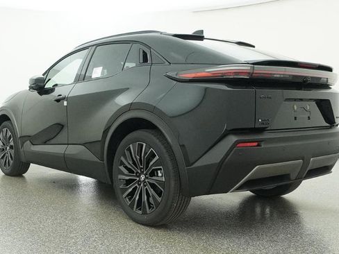 New 2026 Toyota C-HR AWD/4WD image 8