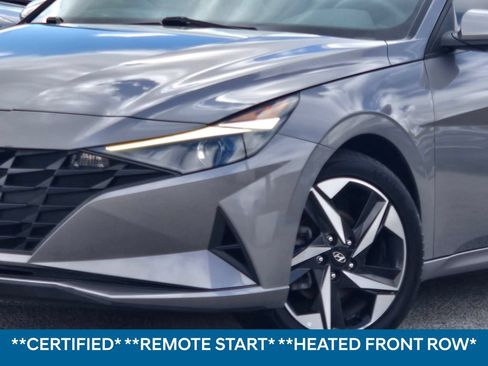 Used 2023 Hyundai Elantra SEL w/ Convenience Package FWD image 2
