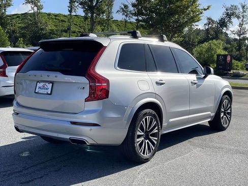 Used 2020 Volvo XC90 T6 Momentum w/ Protection Package Premier AWD/4WD image 28