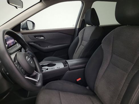 Used 2021 Nissan Rogue SV FWD image 17