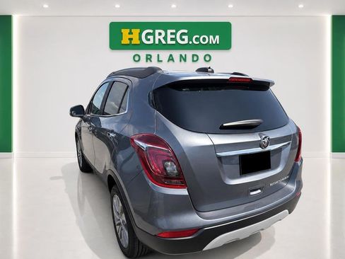Used 2019 Buick Encore Preferred FWD image 2