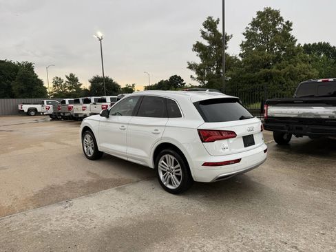 Used 2018 Audi Q5 Prestige w/ Prestige Package AWD/4WD image 4