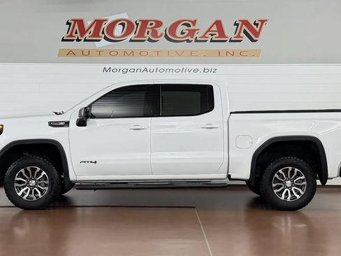 Used 2023 GMC Sierra 1500 AT4 w/ AT4 Preferred Package AWD/4WD image 6