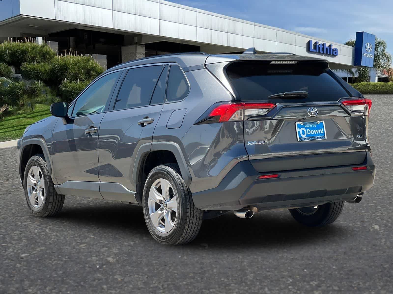 Used 2025 Toyota RAV4 XLE FWD image 7