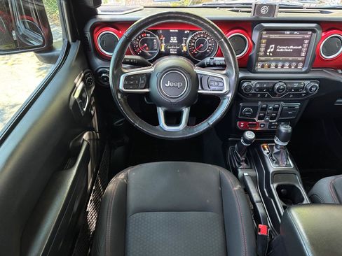 Used 2018 Jeep Wrangler Unlimited Rubicon AWD/4WD image 5
