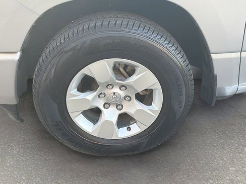 Used 2024 RAM 1500 Lone Star image 41