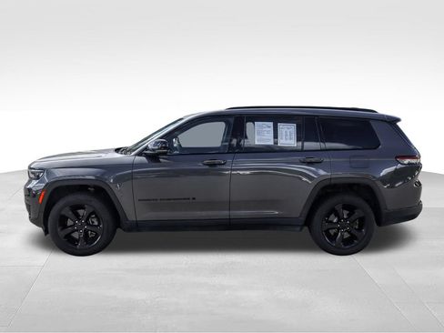 Used 2023 Jeep Grand Cherokee L Laredo AWD/4WD image 12