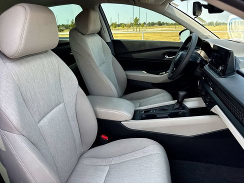 Used 2023 Honda Accord EX image 24