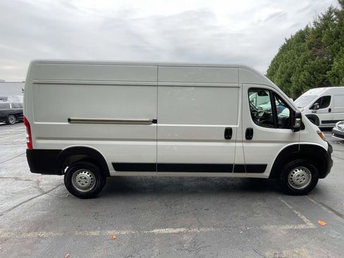 New 2026 RAM ProMaster 2500 w/ Convenience Group image 10