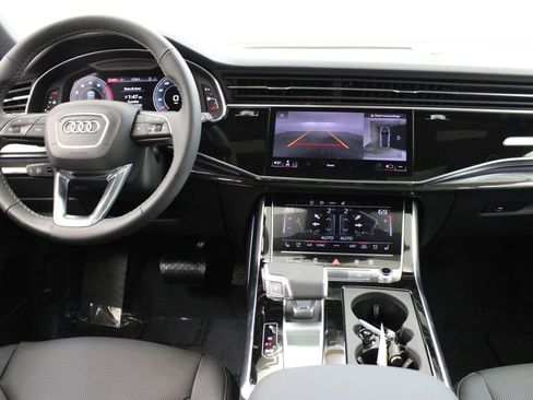 New 2026 Audi Q8 Premium Plus image 8