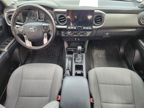 Used 2019 Toyota Tacoma SR5 image 22