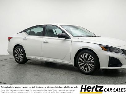Used 2025 Nissan Altima 2.5 SV