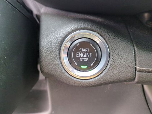 Certified 2023 Buick Envision Avenir image 17