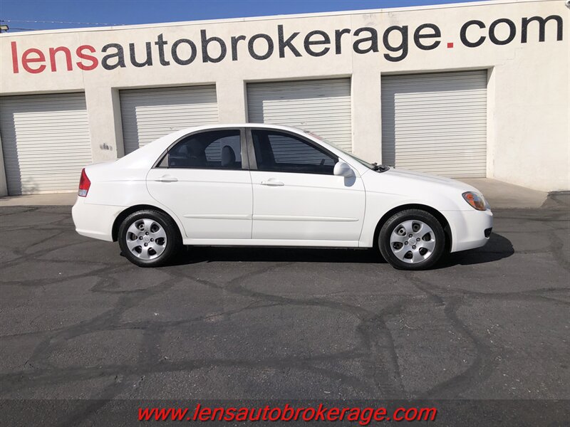 Used 2007 Kia Spectra EX FWD image 1