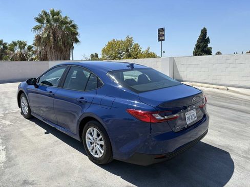 Used 2025 Toyota Camry LE FWD image 10