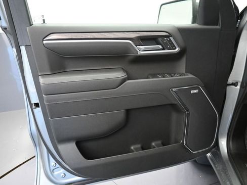 New 2026 Chevrolet Silverado 1500 LTZ w/ LTZ Premium Package image 16