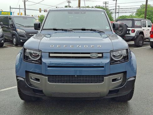 Used 2024 Land Rover Defender 90 X-Dynamic SE AWD/4WD image 35