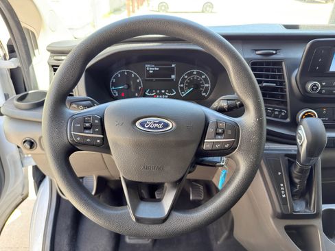 Used 2021 Ford Transit 350 XLT RWD image 11