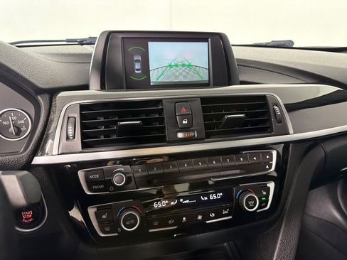 Used 2018 BMW 330i Sedan image 15