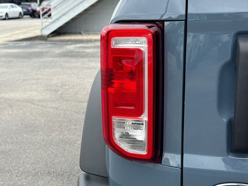Used 2023 Ford Bronco Black Diamond AWD/4WD image 10