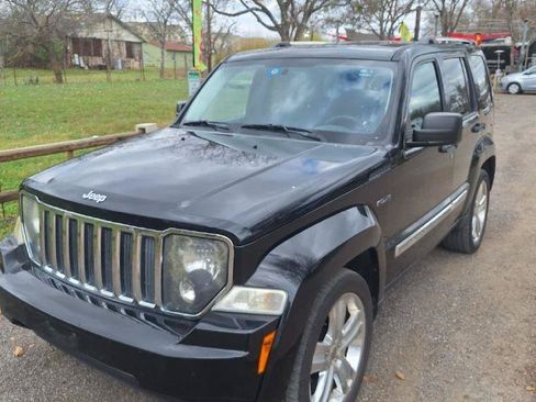 Used 2012 Jeep Liberty Limited Jet w/ Comfort/Convenience Group AWD/4WD image 1
