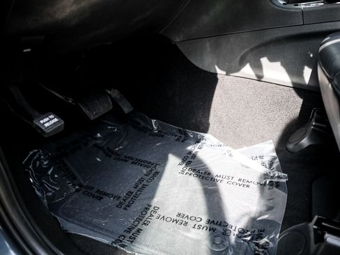 Used 2020 Jeep Grand Cherokee Limited w/ Trailer Tow Group IV image 16