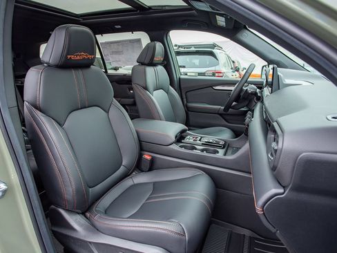 New 2026 Honda Pilot TrailSport image 19