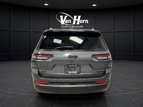 Used 2024 Jeep Grand Cherokee L Limited w/ Luxury Tech Group II AWD/4WD image 4