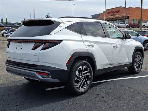 New 2026 Hyundai Tucson Limited image 4
