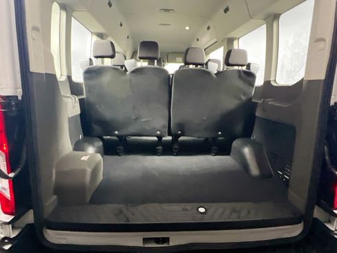 Used 2021 Ford Transit 350 XLT image 31