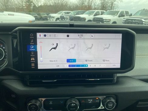 New 2026 Jeep Gladiator Sport image 29