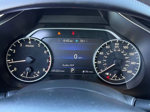 Used 2015 Nissan Murano S image 30