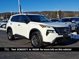 Used 2025 Nissan Rogue S video 1