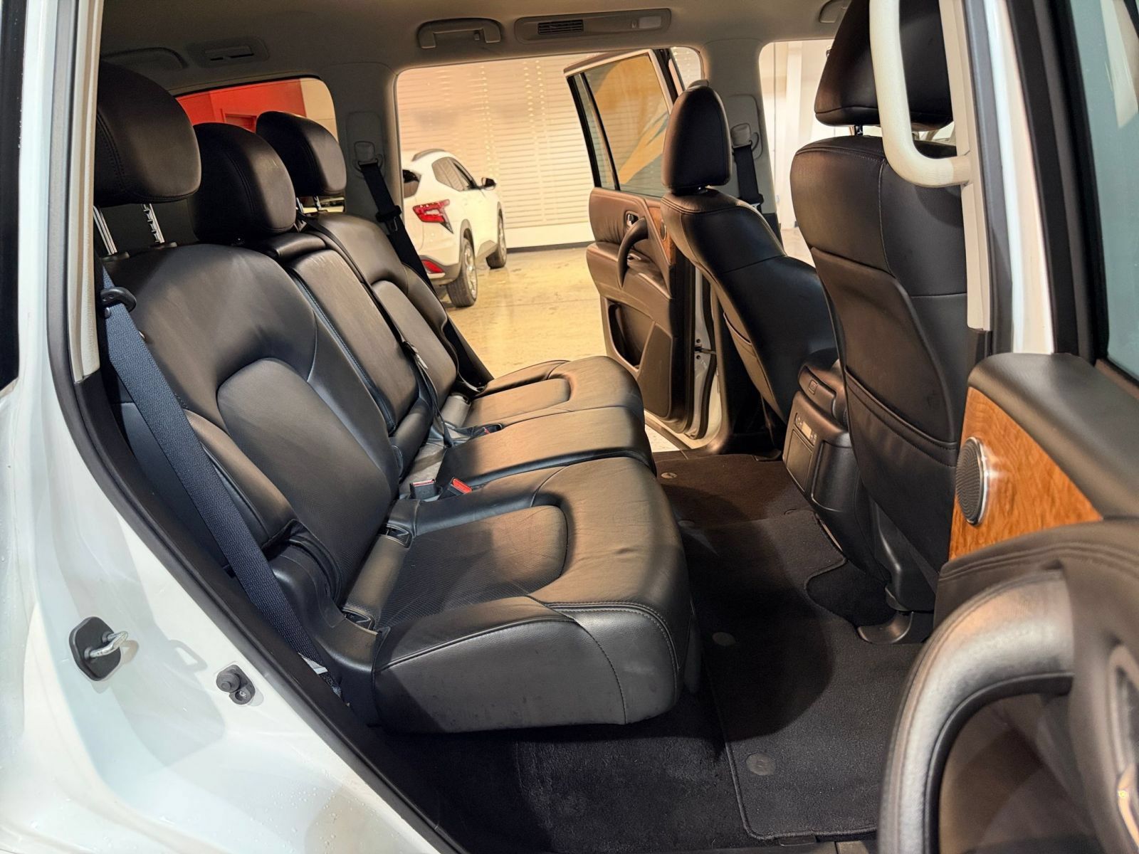Used 2024 Nissan Armada SL RWD image 39