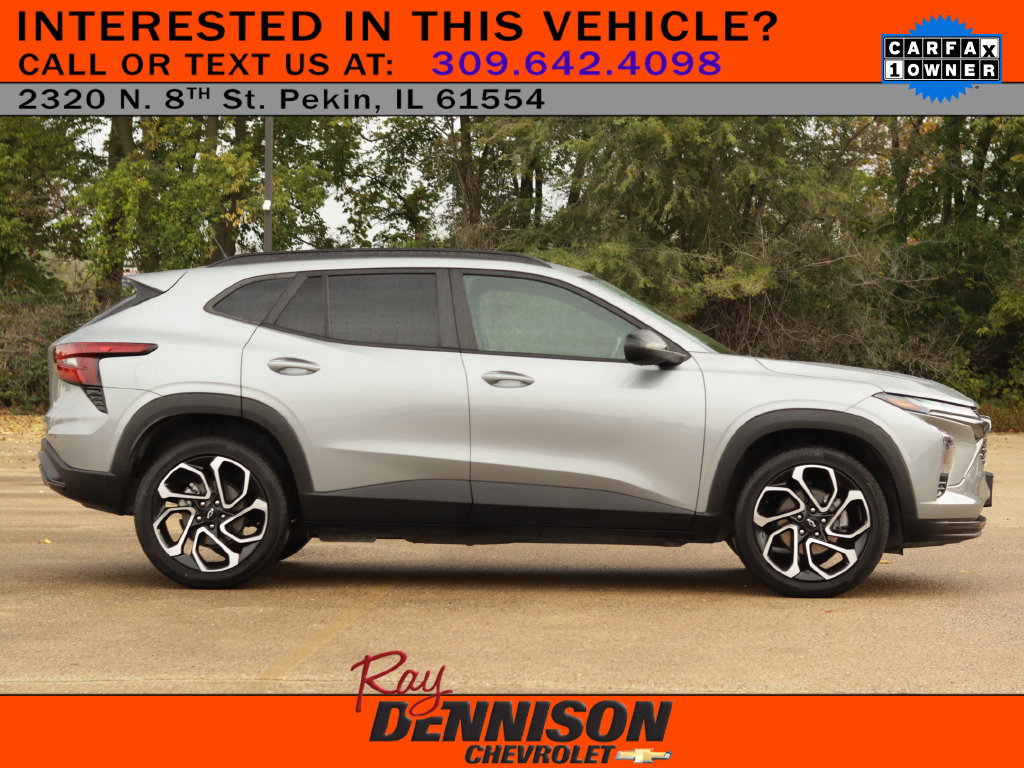 Used 2025 Chevrolet Trax RS w/ Sunroof Package FWD image 8