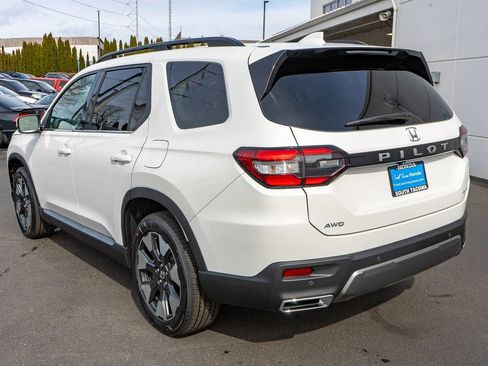 New 2026 Honda Pilot Elite image 8
