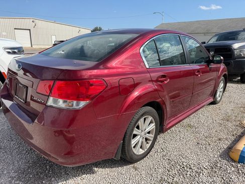 Used 2011 Subaru Legacy 2.5i Premium AWD/4WD image 5